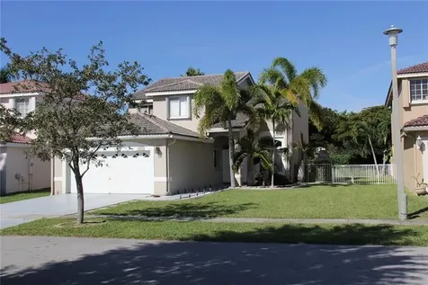 940 SW 177th Way Pembroke Pines FL 33029