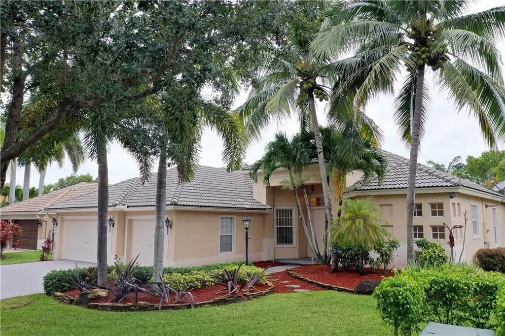 10901 NW 67th Place Parkland FL 33076