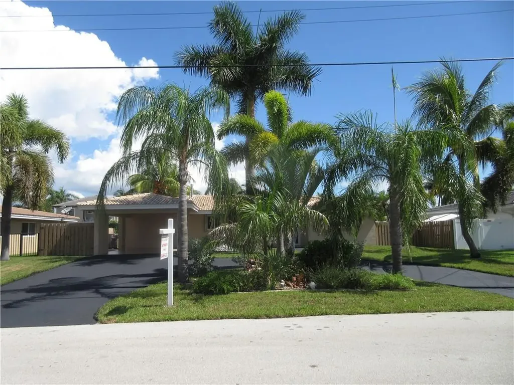 2533 SE 10th Street Pompano Beach FL 33062