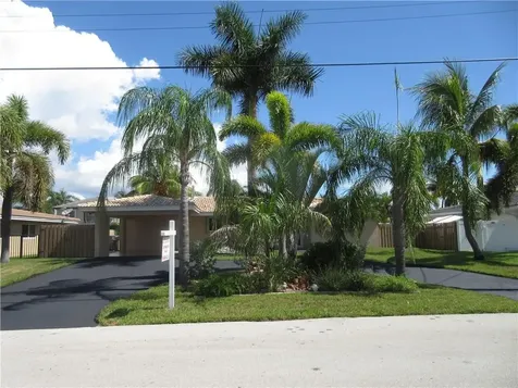 2533 SE 10th Street Pompano Beach FL 33062