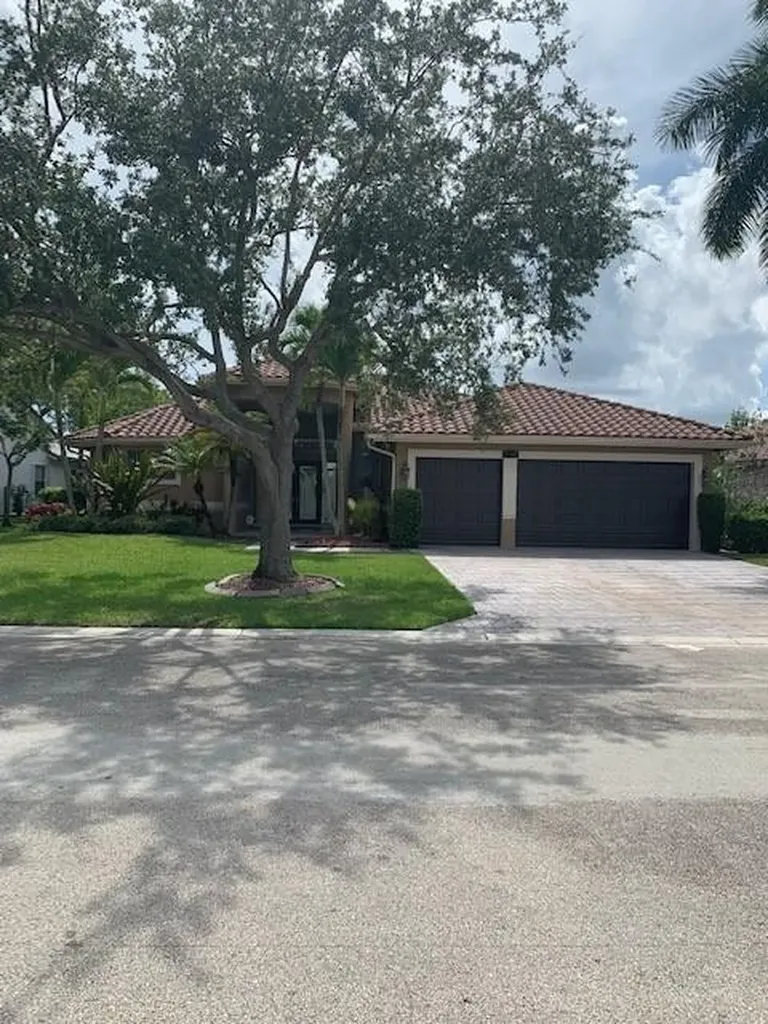 5450 NW 109th Way Coral Springs FL 33076