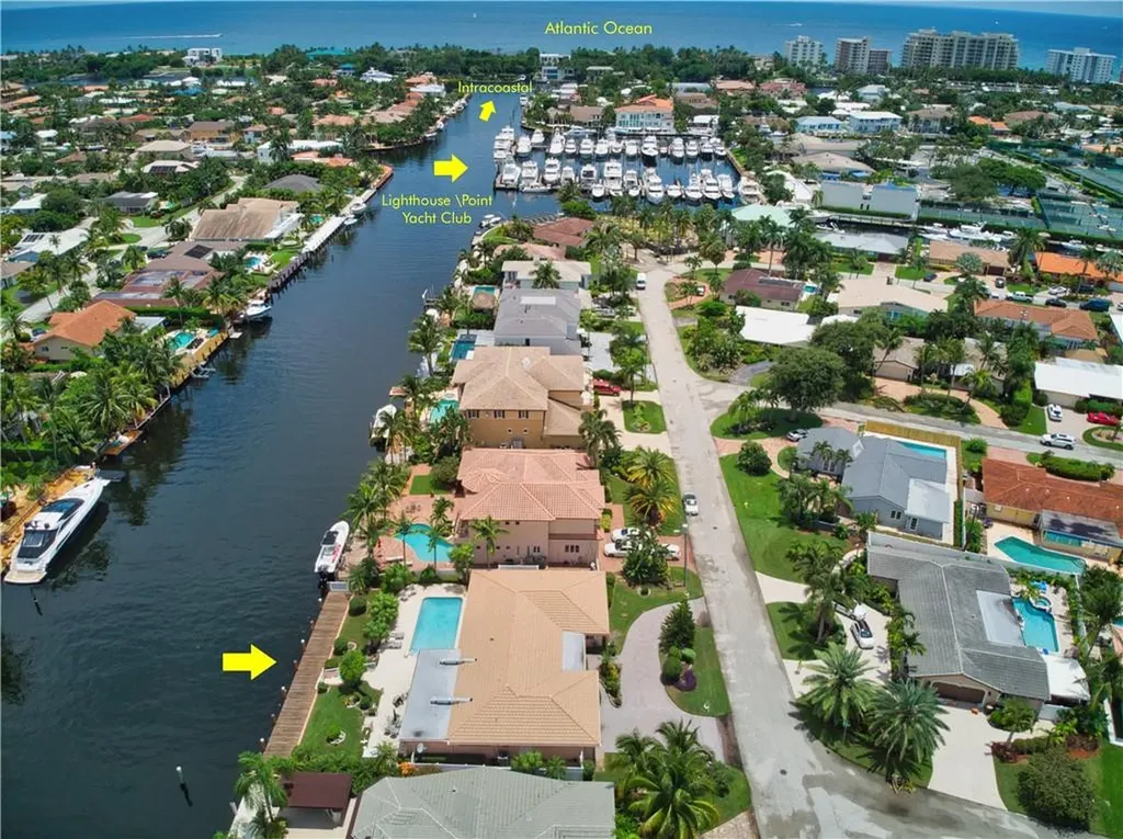 2601 NE 43rd Street Lighthouse Point FL 33064