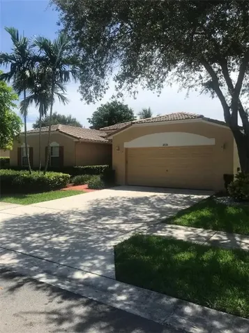 2033 SW 119th Avenue Miramar FL 33025