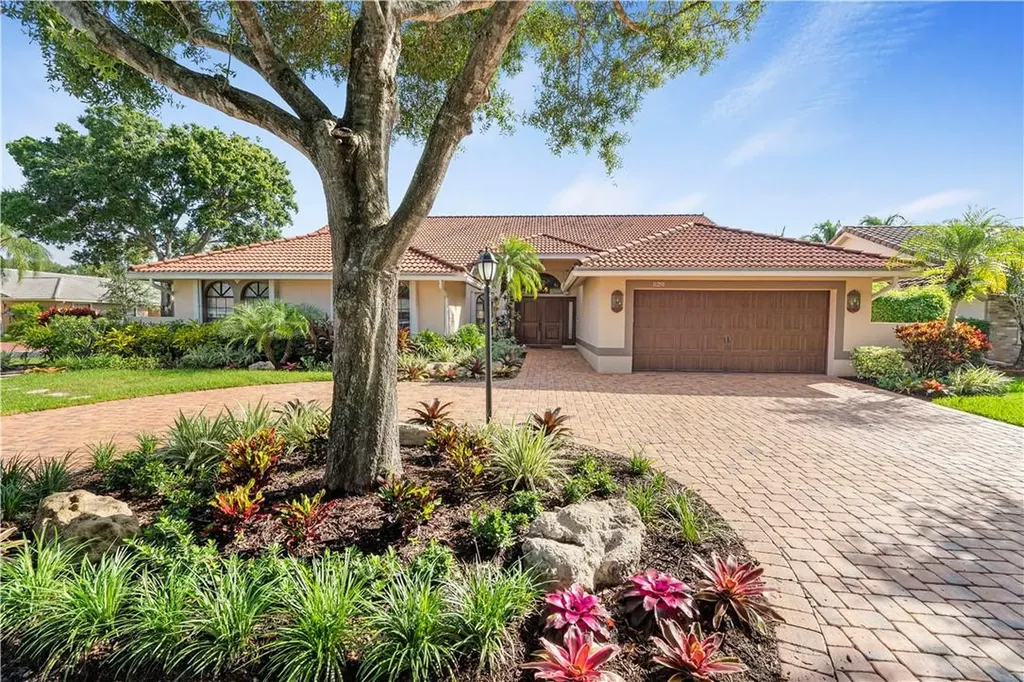 5291 NW 90th Terrace Coral Springs FL 33067