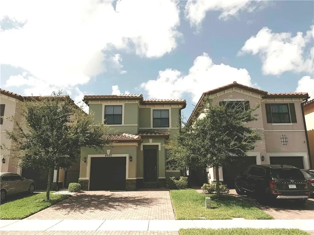 4920 NW 57th Court Tamarac FL 33319