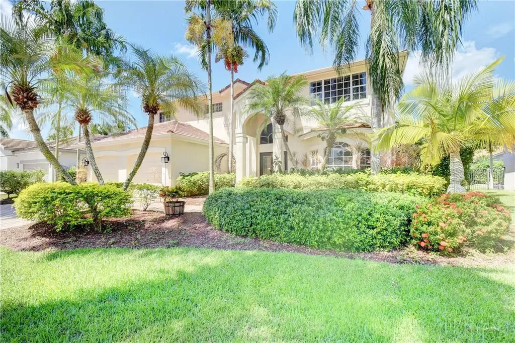 2573 Jardin Court Weston FL 33327