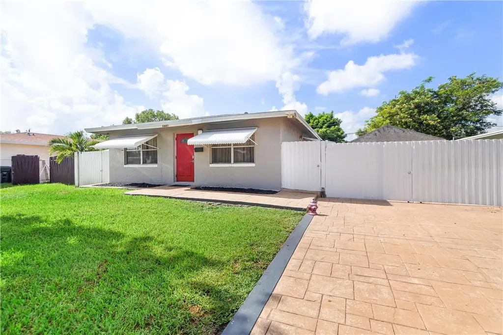 6440 Allen Street Hollywood FL 33024
