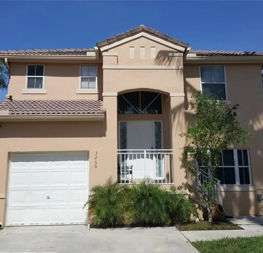 3266 W Buena Vista Drive Margate FL 33063