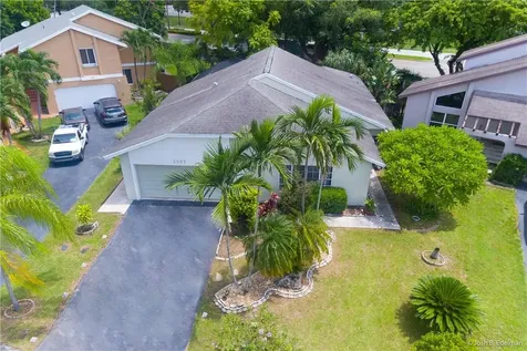 3537 NW 73rd Way Coral Springs FL 33065