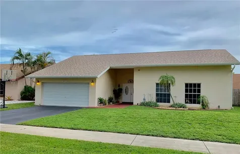 2331 NW 103rd Avenue Pembroke Pines FL 33026