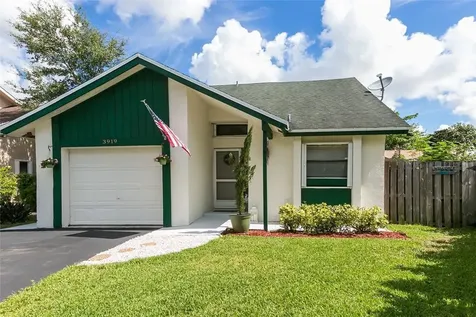 3919 NW 72nd Lane Coral Springs FL 33065