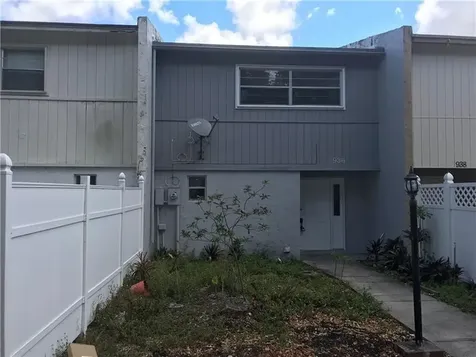 936 SW 74th Avenue North Lauderdale FL 33068