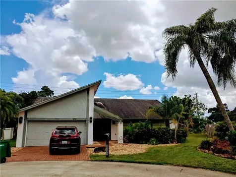 8299 Cassia Terrace Tamarac FL 33321