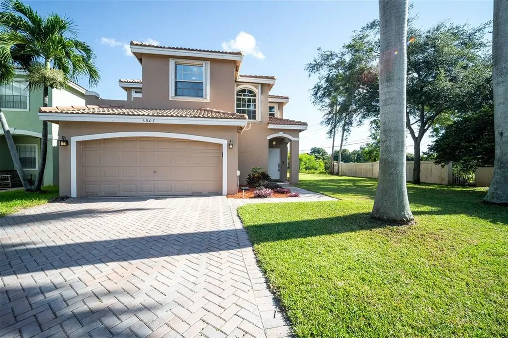 3907 Crescent Creek Drive Coconut Creek FL 33073