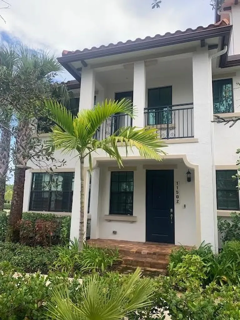 11502 SW 15th Street Pembroke Pines FL 33025