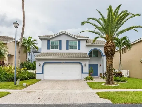 2927 W Sable Circle Margate FL 33063
