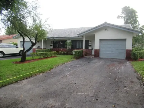 3571-3573 NW 78th Lane Coral Springs FL 33065