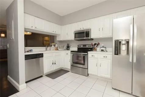 93 SW 96th Avenue Plantation FL 33324