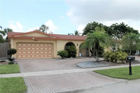 4151 NW 9th Street Coconut Creek FL 33066