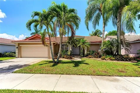 1983 Water Ridge Drive Weston FL 33326
