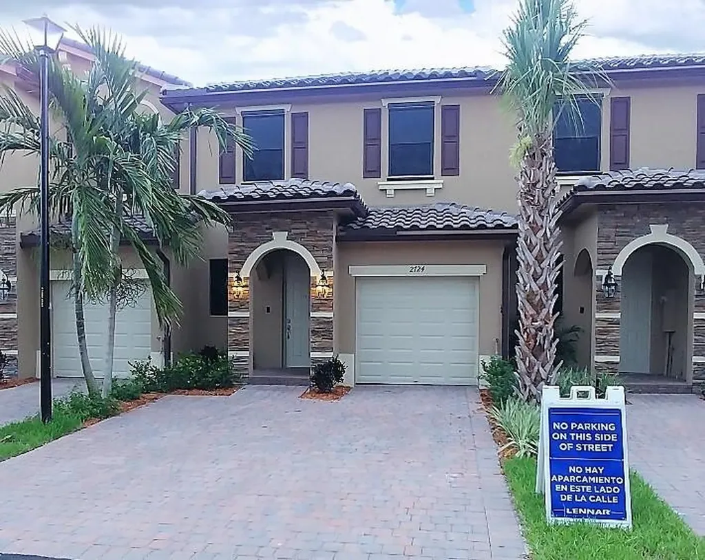 2724 NW 55th Avenue Margate FL 33063