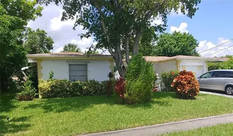 2771 NW 38th Terrace Lauderdale Lakes FL 33311