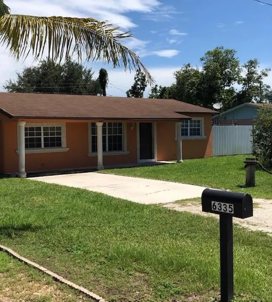 6335 Plunkett Street Hollywood FL 33023
