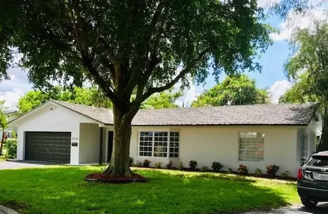 3740 NW 101st Avenue Coral Springs FL 33065