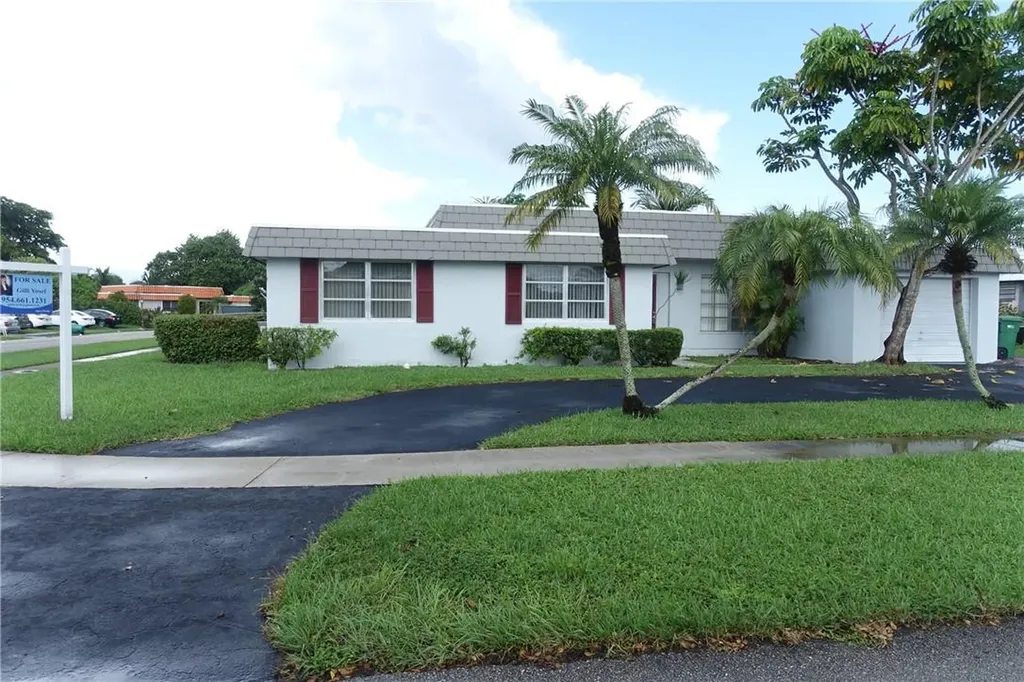 8101 NW 73rd Terrace Tamarac FL 33321