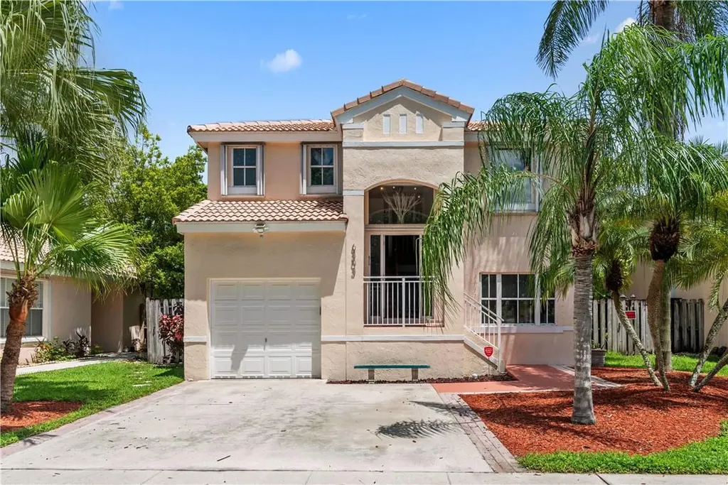 6303 Island Way Margate FL 33063