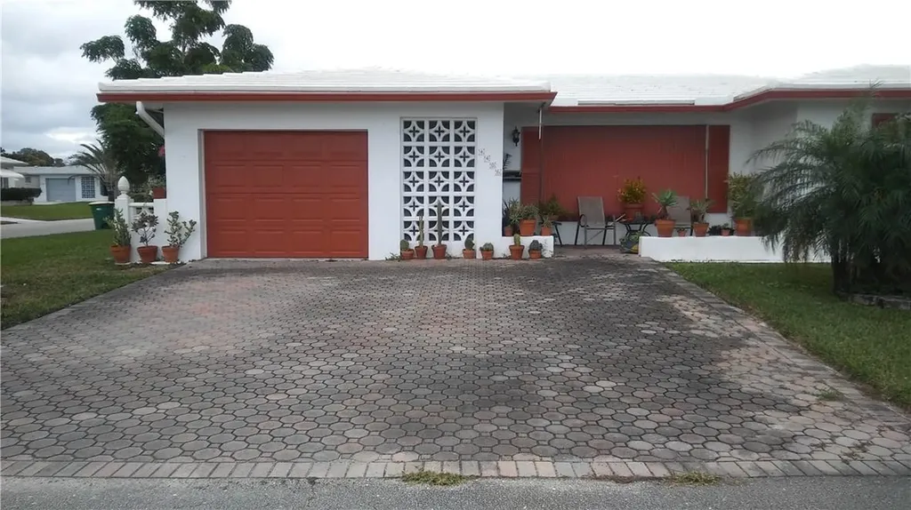 4406 NW 44th Avenue Tamarac FL 33319