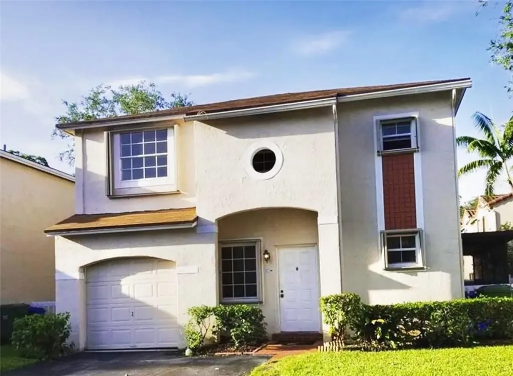 11734 NW 12th Street Pembroke Pines FL 33026