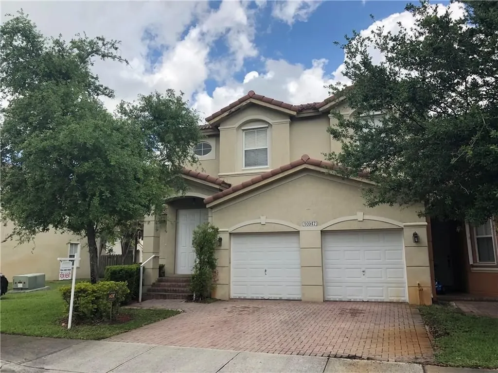 10947 NW 87th Lane Doral FL 33178