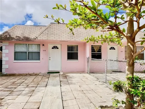 1515-1517 NW 8th Avenue Fort Lauderdale FL 33311