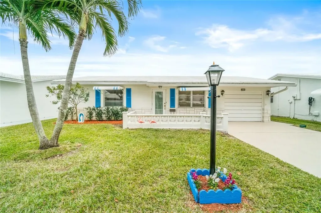 2080 SW 13th Way Boynton Beach FL 33426
