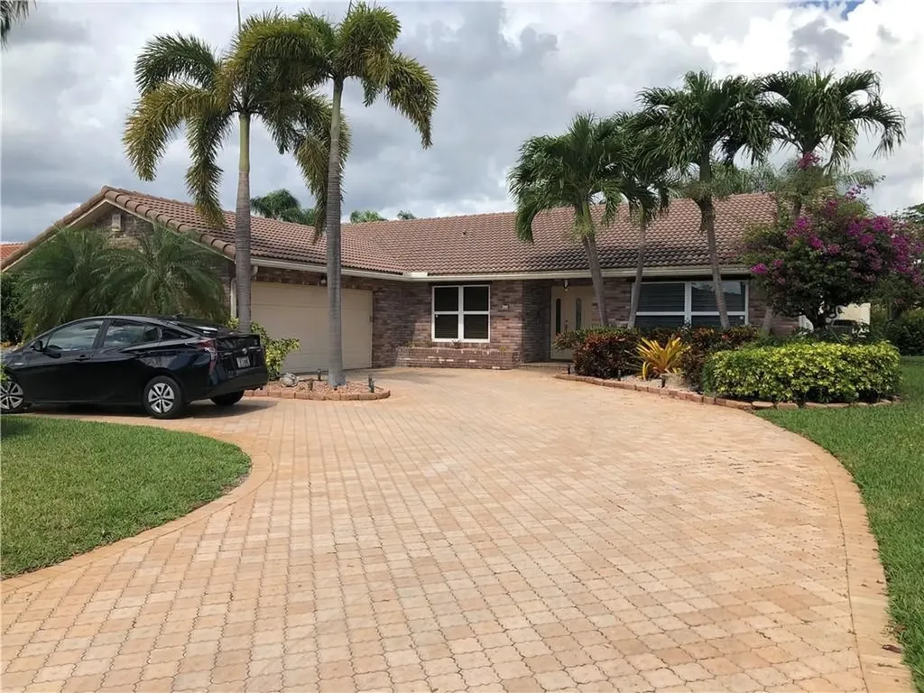 9779 NW 4th Street Coral Springs FL 33071