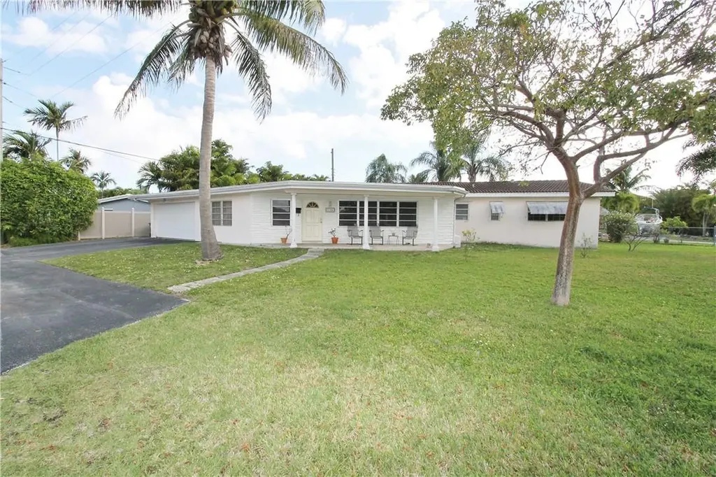 2706 NE 17th Terrace Wilton Manors FL 33334