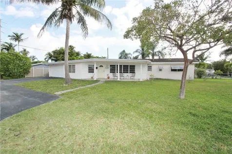 2706 NE 17th Terrace Wilton Manors FL 33334