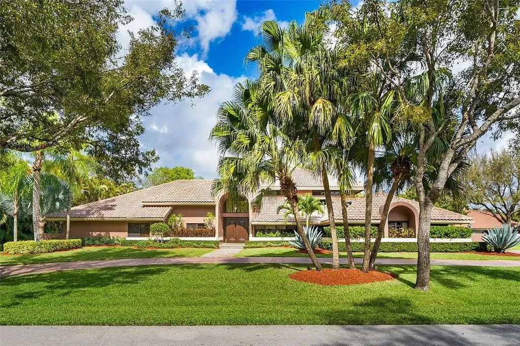 7011 Hialeah Lane Parkland FL 33067