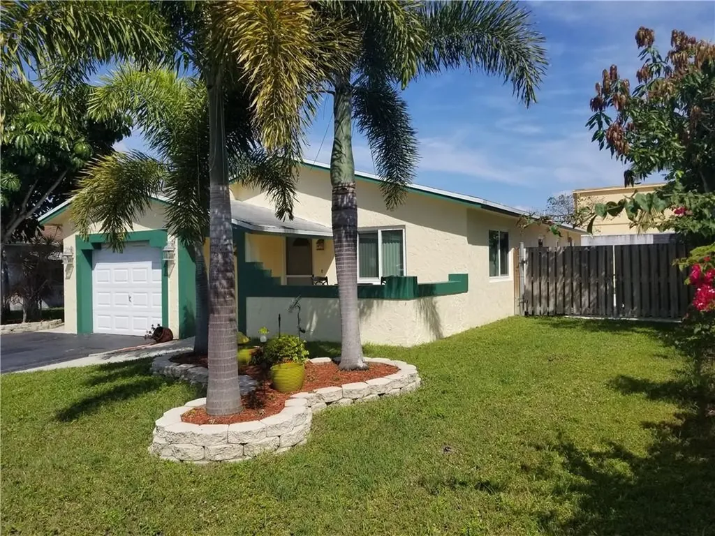 7213 SW 3rd Court North Lauderdale FL 33068