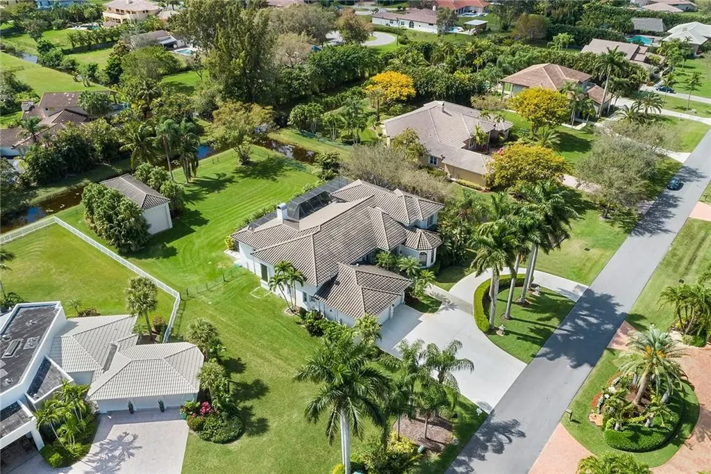 12060 NW 10th Street Plantation FL 33323