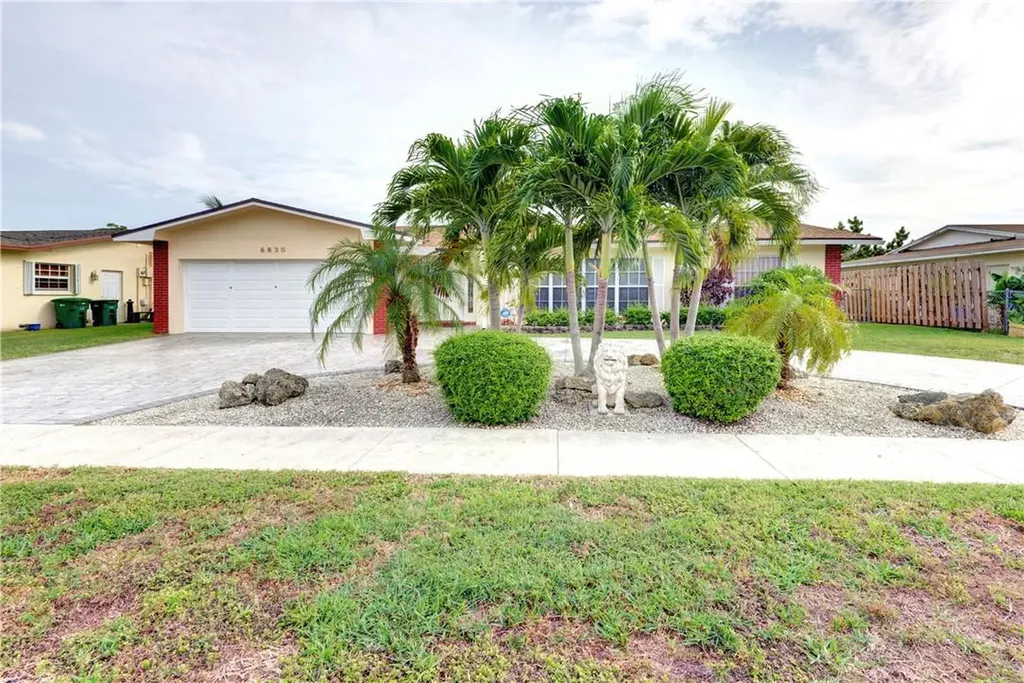 6830 NW 81st Place Tamarac FL 33321
