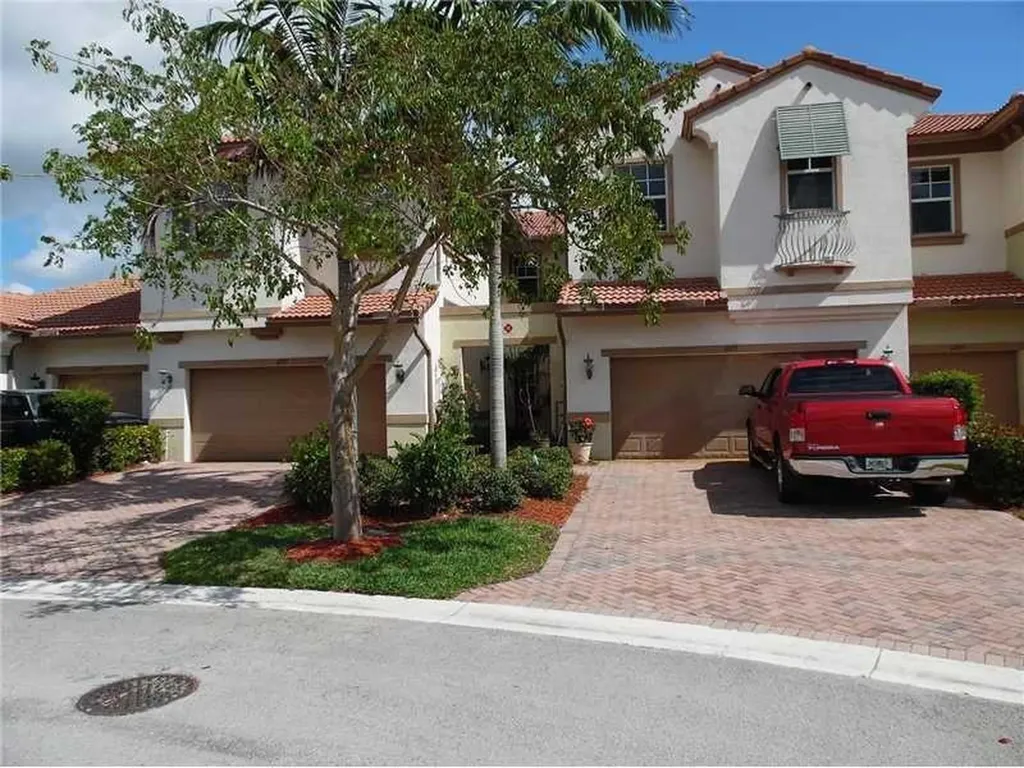 6097 NW 116th Drive Coral Springs FL 33076