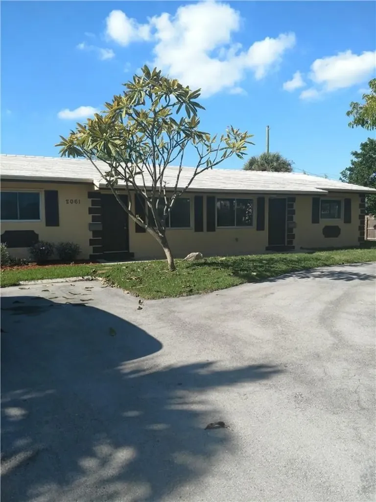 2061 NE 25th Avenue Pompano Beach FL 33062