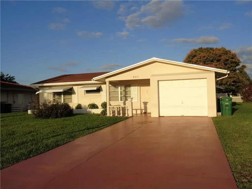 5711 NW 70th Avenue Tamarac FL 33321