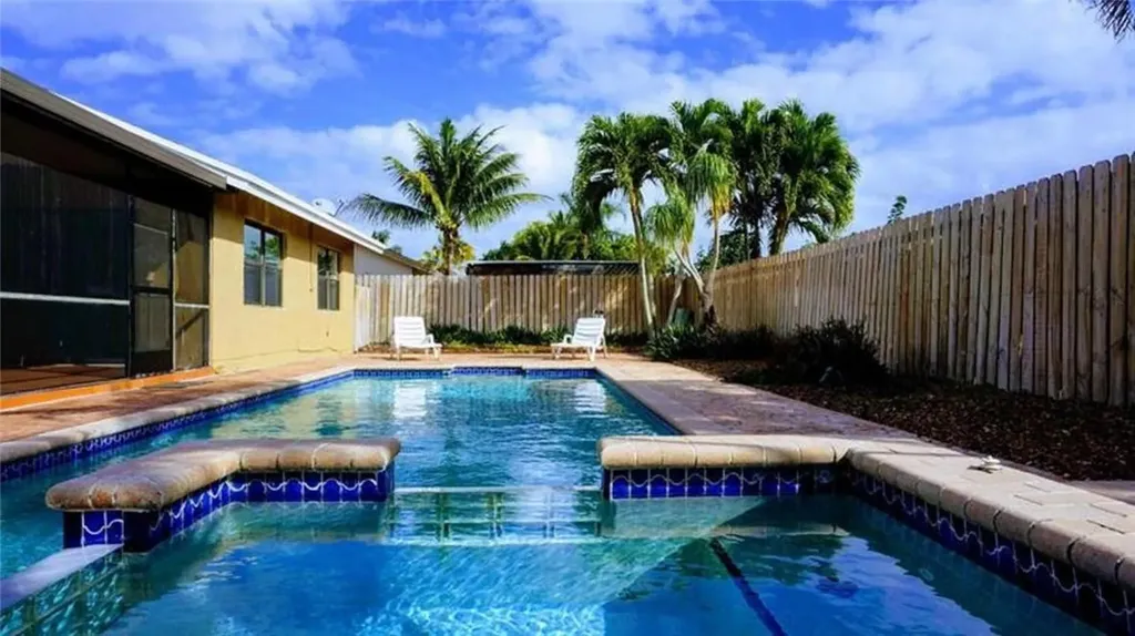 9220 Edgemont Lane Boca Raton FL 33434