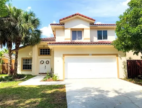 185 Via Milan Terrace Davie FL 33325