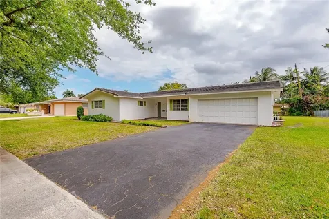 7060 NW 7th Street Plantation FL 33317