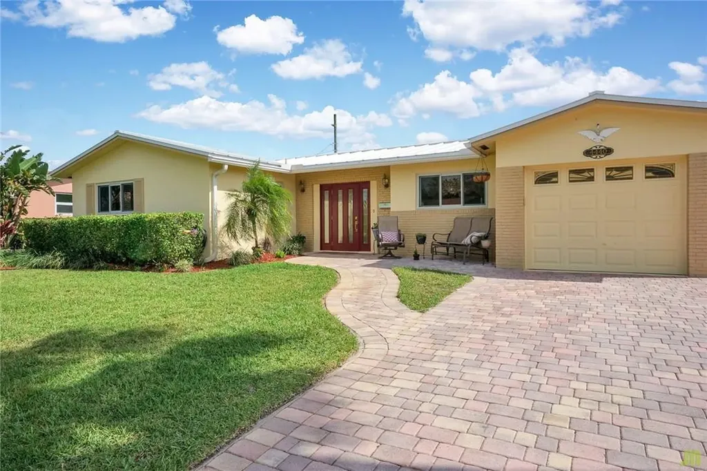 4440 NW 7th Street Coconut Creek FL 33066