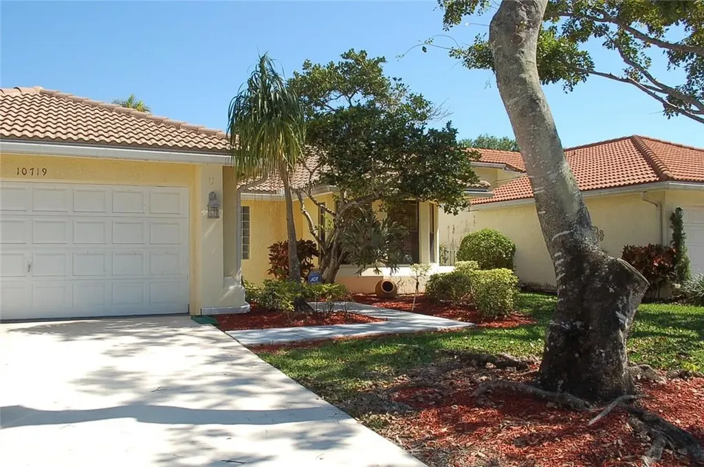 10719 San Bernardino Way Boca Raton FL 33428